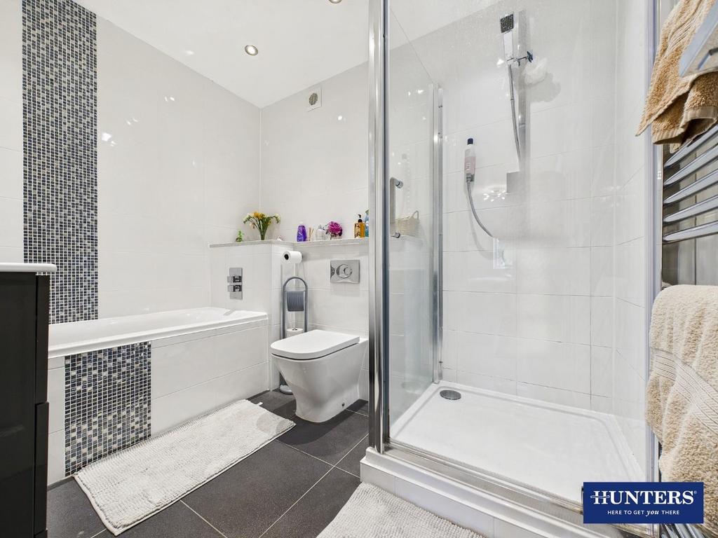 Ensuite