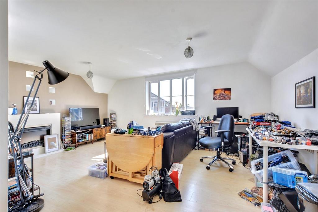 Lounge 4.jpeg