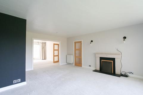 5 bedroom detached house to rent, Barnton Park Drive, Barnton, Edinburgh, EH4