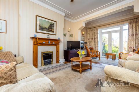 4 bedroom semi-detached house for sale, Priory Road, West Bridgford, Nottingham