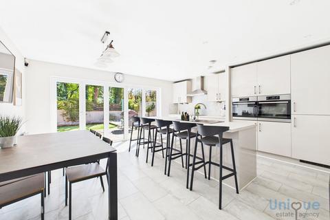5 bedroom detached house for sale, Heaton Way, Kirkham PR4