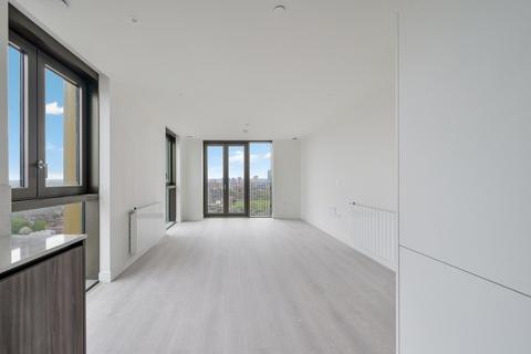 2 bedroom apartment for sale, Menara Point, Twelve Trees, London, E16