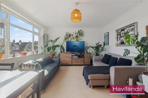 5, Margaret Court Vicars Moor Lane, London, N21 2QL