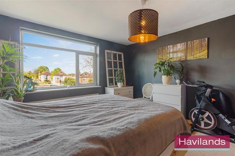 5, Margaret Court Vicars Moor Lane, London, N21 2QL