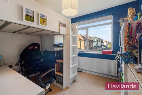 5, Margaret Court Vicars Moor Lane, London, N21 2QL