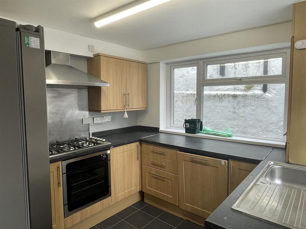 Kitchen.JPEG