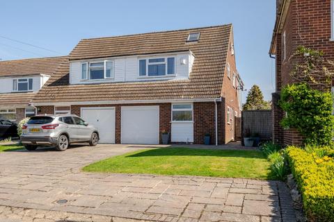 4 bedroom semi-detached house for sale, Mackenders Lane, Eccles, Aylesford