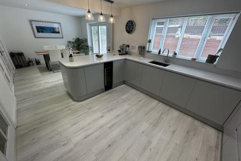 6 Shire Chase, Durham, DH1 5GP