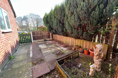 2 bedroom bungalow for sale, Bishop Close, Ashton-Under-Lyne OL7