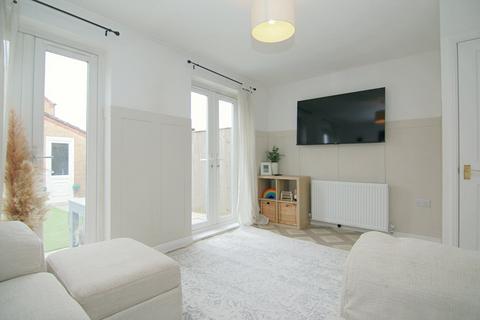 2 bedroom terraced house for sale, Braine Croft, Wibsey, Bradford, BD6