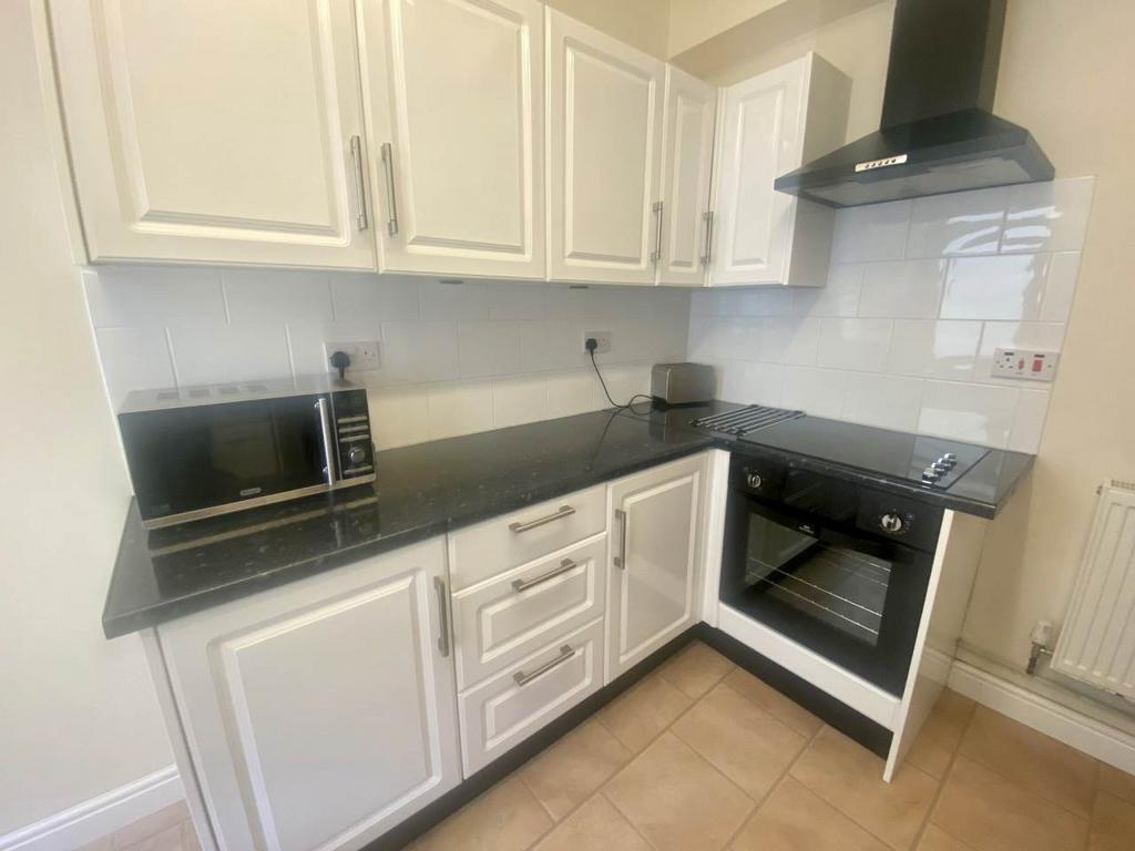 Kitchen 2