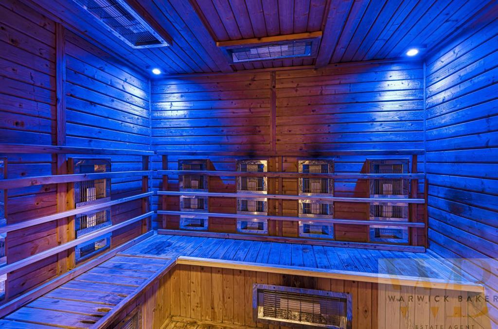 Pjx WY4-QEU-Wj2nw Zg N8p A.jpg