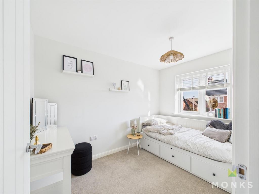 Bedroom 2.jpg