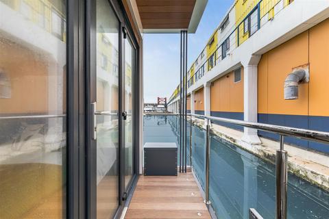 1 bedroom houseboat for sale, Bath Waterside & Marina, Bath, BA1