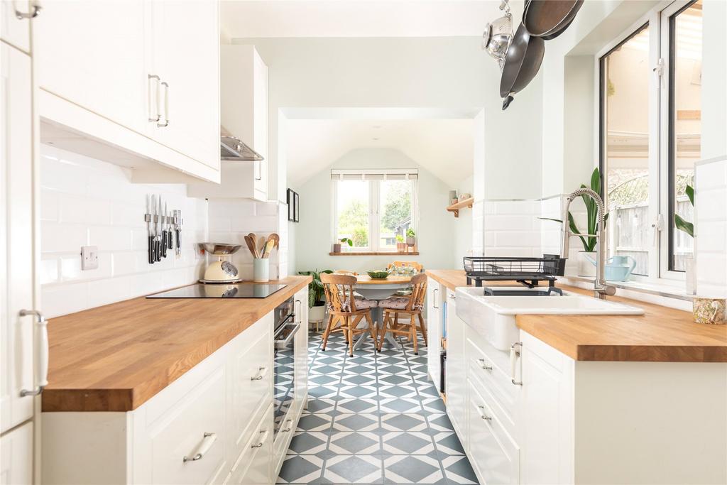 Kitchen/Breakfast Rm