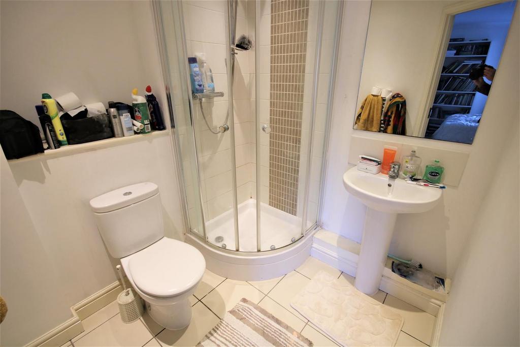 Ensuite.jpg