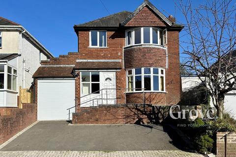 3 bedroom detached house for sale, Highfield Crescent, Rowley Regis