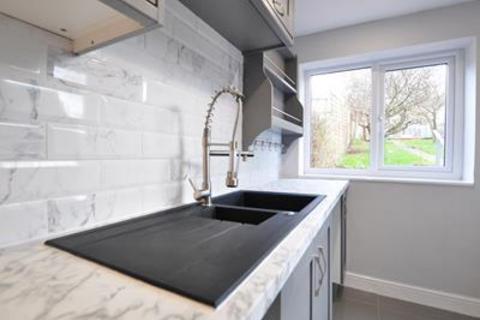 3 bedroom detached house for sale, Highfield Crescent, Rowley Regis