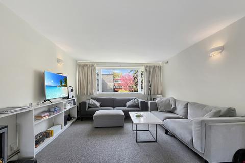 3 bedroom apartment for sale, Trumpington, Cambridge CB2