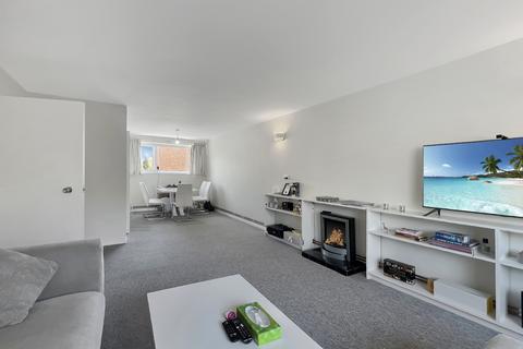3 bedroom apartment for sale, Trumpington, Cambridge CB2