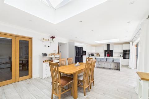 6 bedroom detached house for sale, Crowthorne Road, Bracknell, Berkshire, RG12