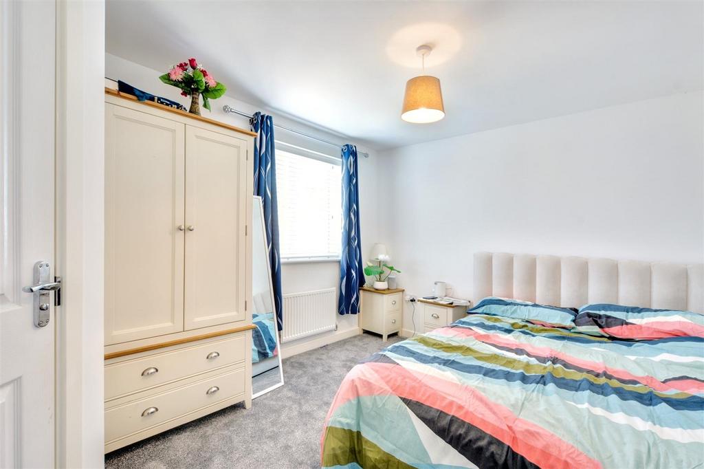 Bedroom 1.jpeg