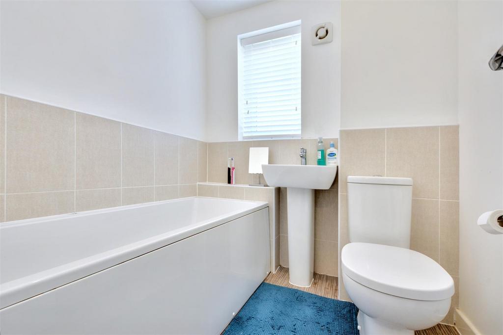 Bathroom.jpeg