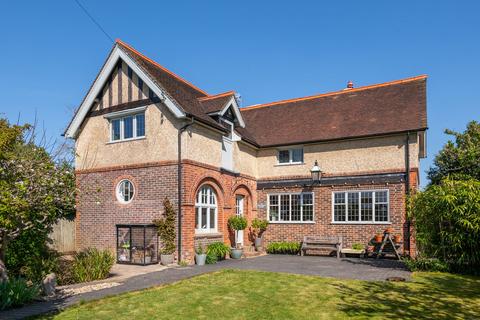 4 bedroom detached house for sale, Clarence Road, Redhill, RH1