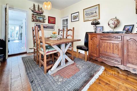 3 bedroom semi-detached house for sale, Yorktown Road, College Town, Sandhurst