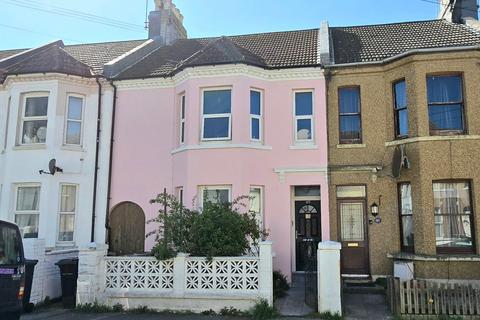 3 bedroom terraced house for sale, Cornwall Road, Bexhill-on-Sea, TN39