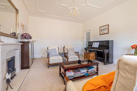650 Clarkston Road, Glasgow, G44 3YS