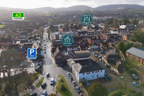 Bar and nightclub for sale, Folly Restaurant & Market, 10-12 College Street, Petersfield, Hampshire, GU31 4AD