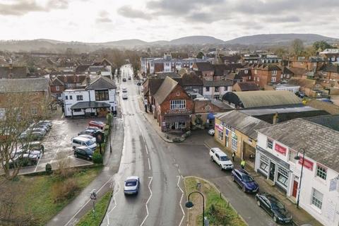 Bar and nightclub for sale, Folly Restaurant & Market, 10-12 College Street, Petersfield, Hampshire, GU31 4AD