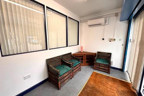 Office to rent, Ryder Court, Corby NN18