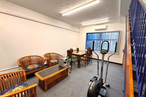 Office to rent, Ryder Court, Corby NN18