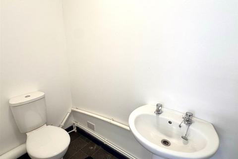 Office to rent, Ryder Court, Corby NN18