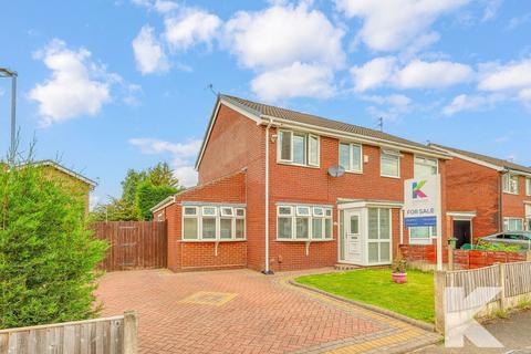 12a Grampian Close, Chadderton, Oldham, OL9 8PT