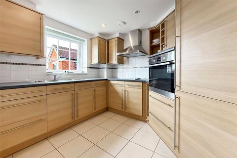 2 bedroom apartment for sale, Church Street, Littlehampton, West Sussex