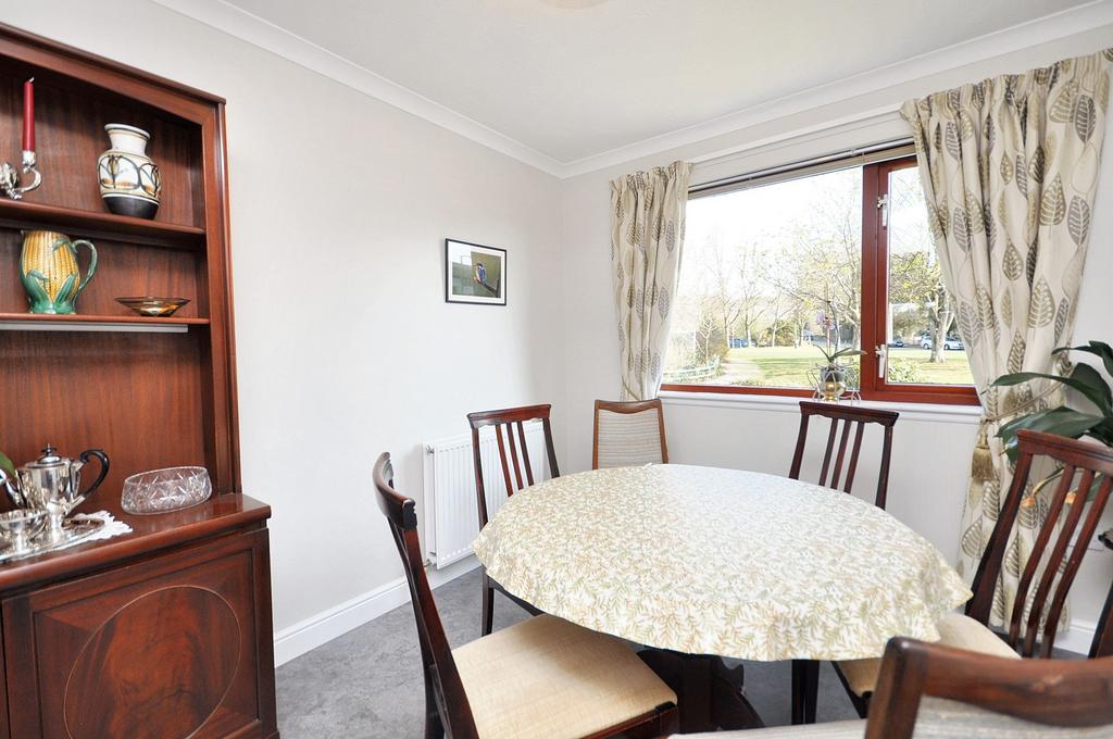 Breakfast Room