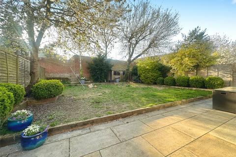 4 bedroom detached house for sale, Cannon Court Road, Berkshire SL6