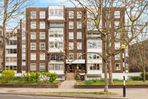 2 bedroom flat for sale, Darwin Court, Gloucester Avenue, London