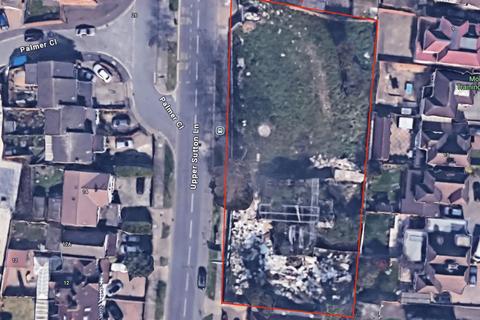 undefined, Sutton Road, Hounslow, Greater London, TW5