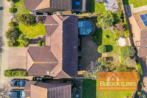 21 Elmgate Drive, Bournemouth, BH7 7EG