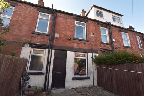 10 Hall Grove, Leeds, LS6 1NT