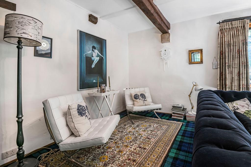 Formal Lounge
