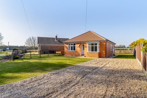 3 bedroom bungalow for sale, Fieldside, Mareham-le-Fen, Boston, Lincolnshire, PE22