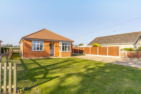3 bedroom bungalow for sale, Fieldside, Mareham-le-Fen, Boston, Lincolnshire, PE22
