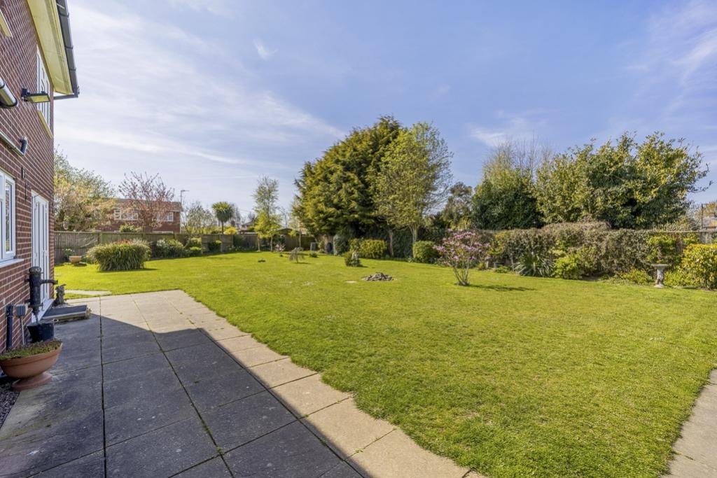 16 Meridian Walk (Holbeach)-9