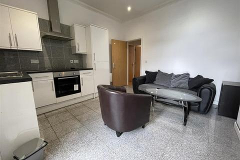 1 bedroom apartment to rent, Albany Road, Cardiff