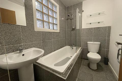 1 bedroom apartment to rent, Albany Road, Cardiff